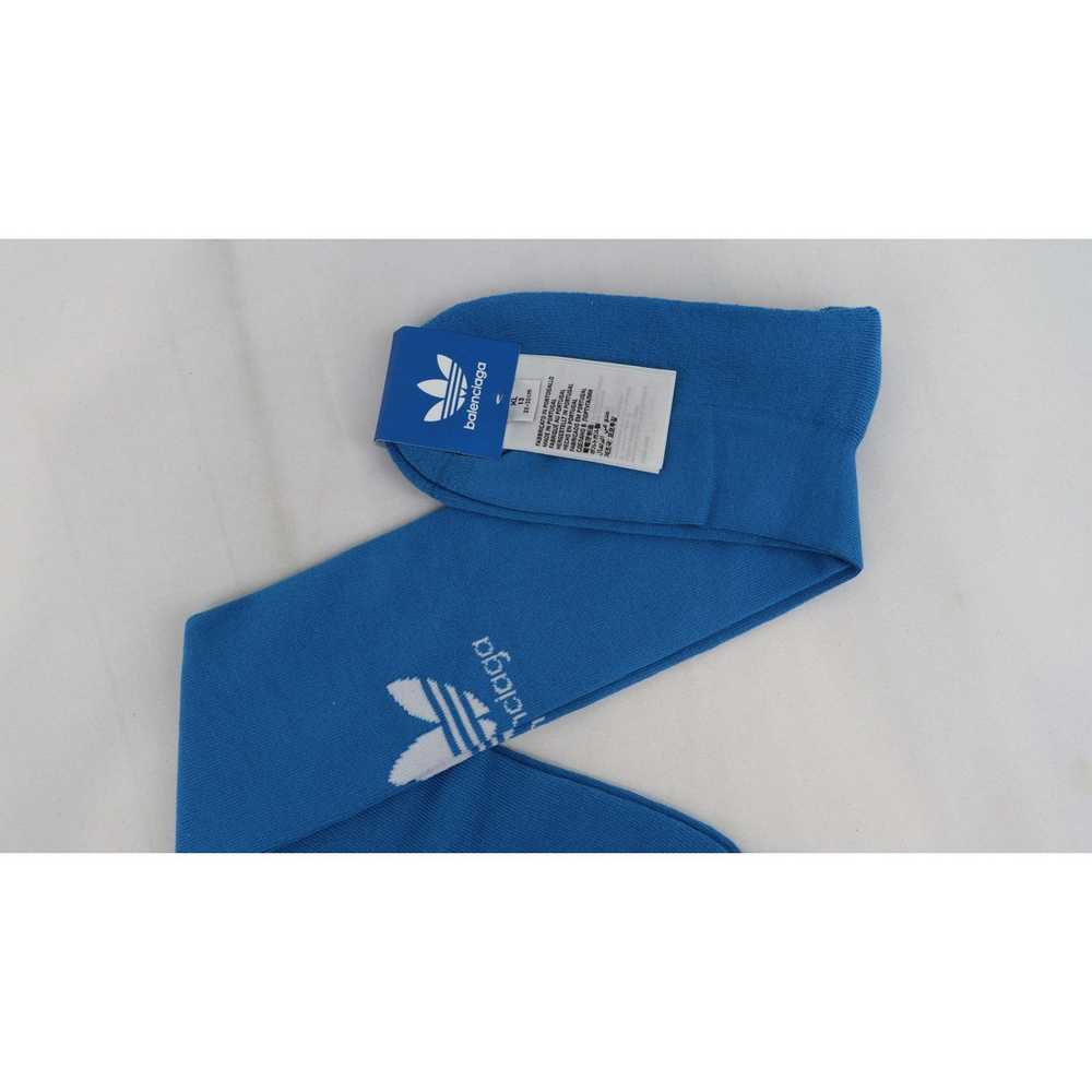 Balenciaga o1rshd1 Q: 2 / Size: XL / Logo Socks i… - image 4