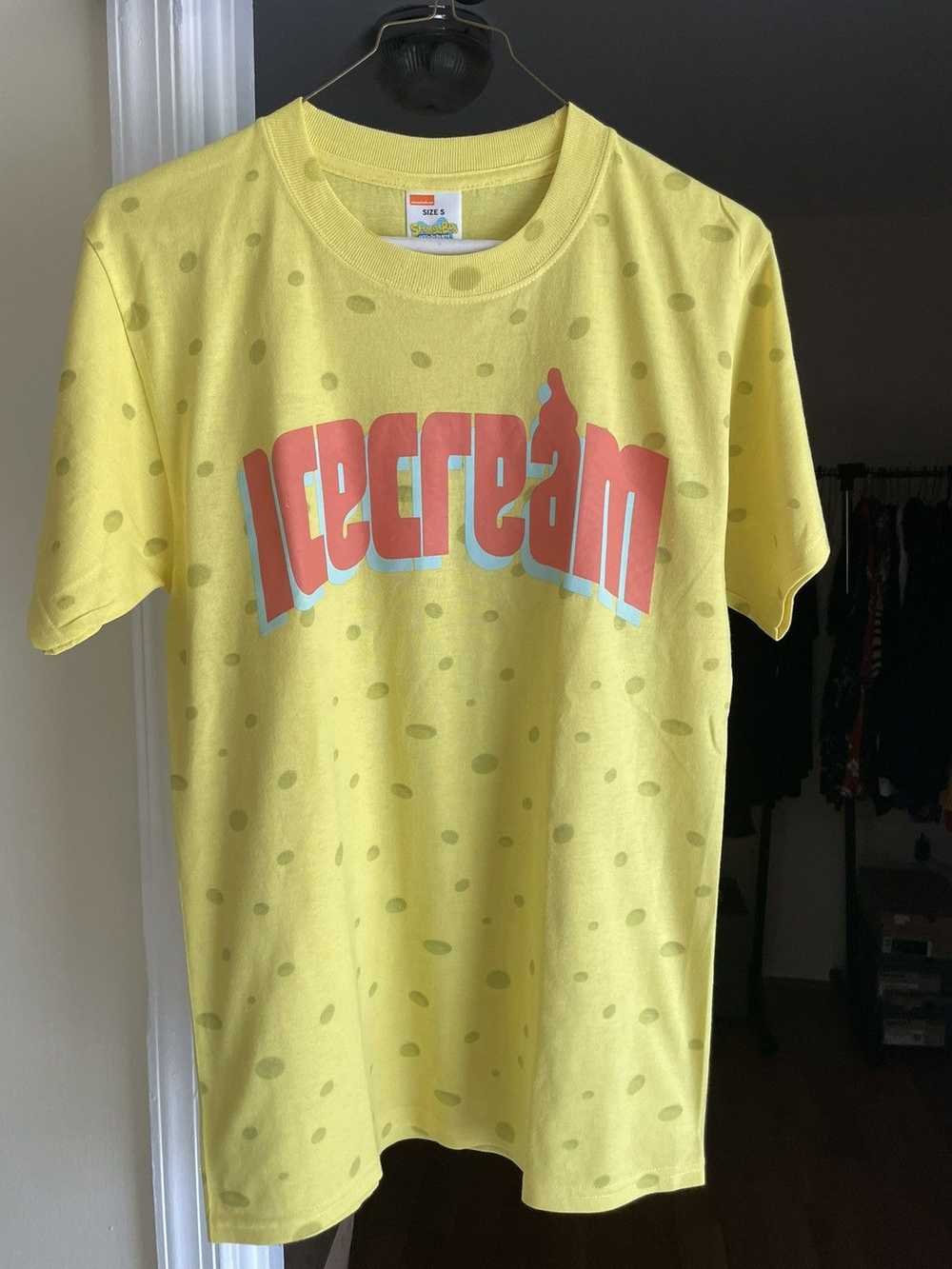 Icecream Ice cream SpongeBob collab size small bbc - image 1