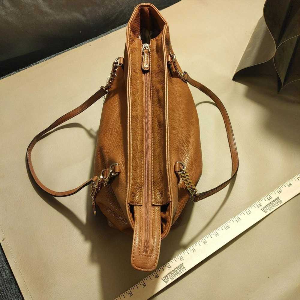 Michael Kors Jet Set patent leather tote - image 6