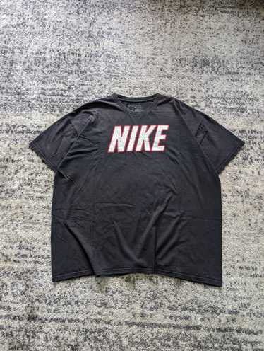 Hype × Nike × Vintage Nike vintage big logo tee s… - image 1