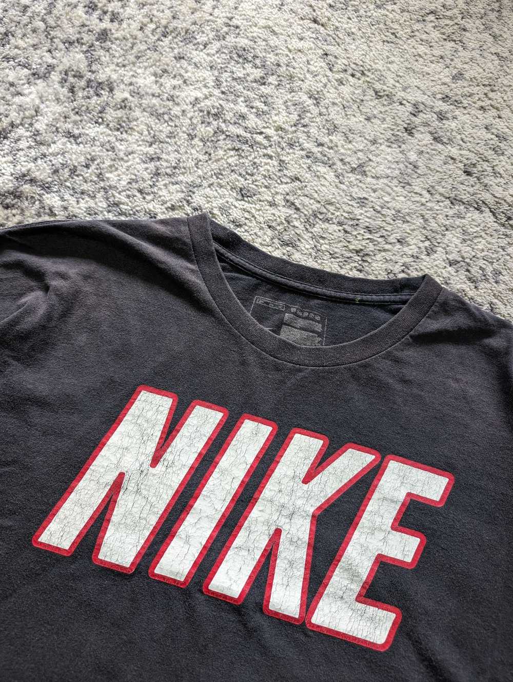 Hype × Nike × Vintage Nike vintage big logo tee s… - image 2