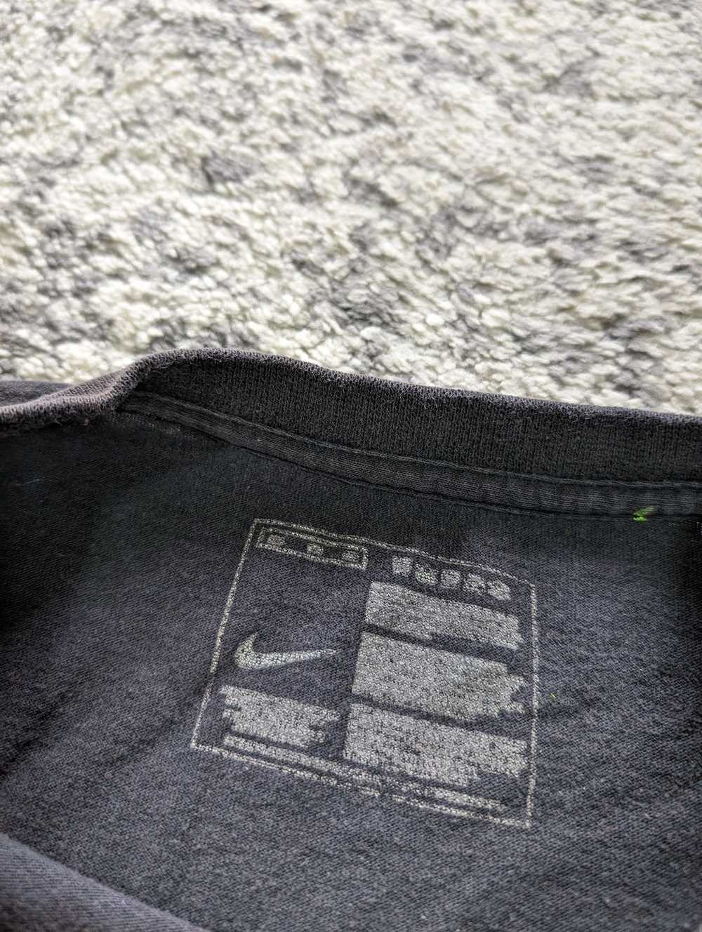 Hype × Nike × Vintage Nike vintage big logo tee s… - image 3