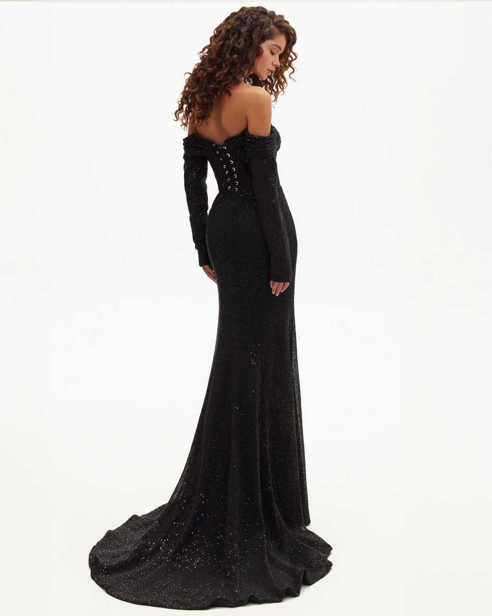 Milla Elegant black off-the-shoulder sparkling ma… - image 4