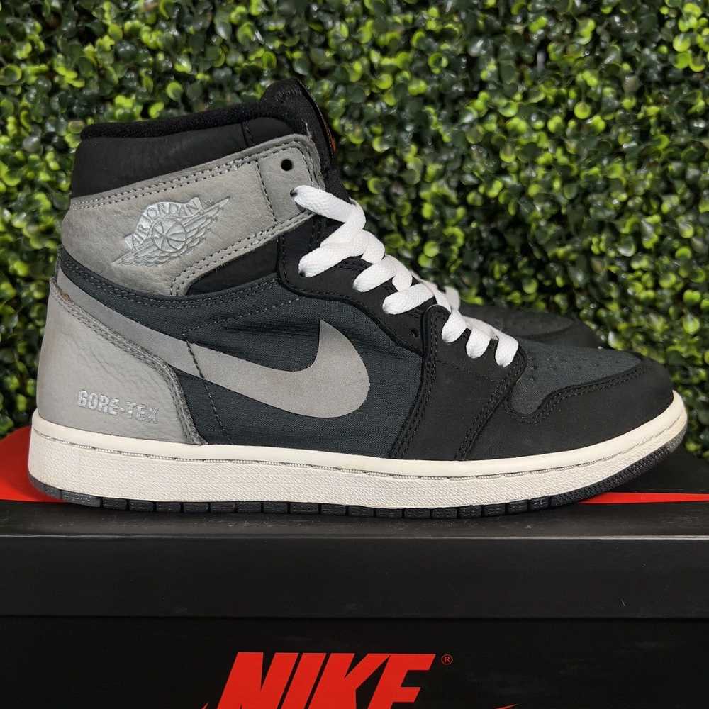 Goretex × Jordan Brand × Nike Nike Jordan 1 Retro… - image 2