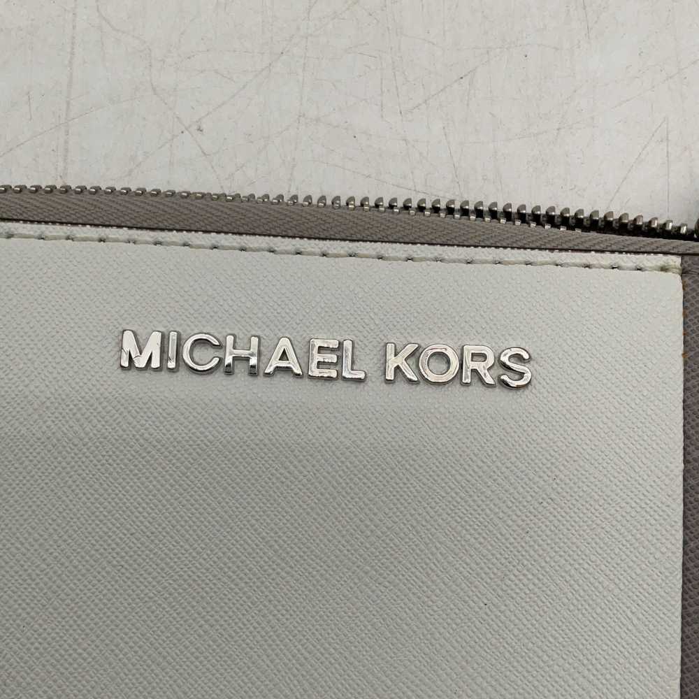 Michael Kors Womens Zip Around Wallet Inner Zip P… - image 5