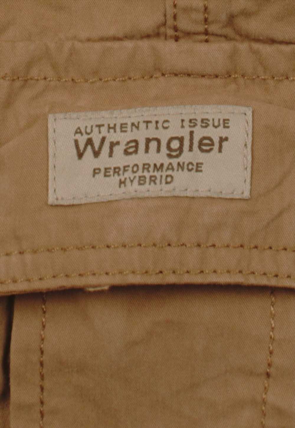Vintage 90's Wrangler Shorts Cargo Pockets Tan Br… - image 4