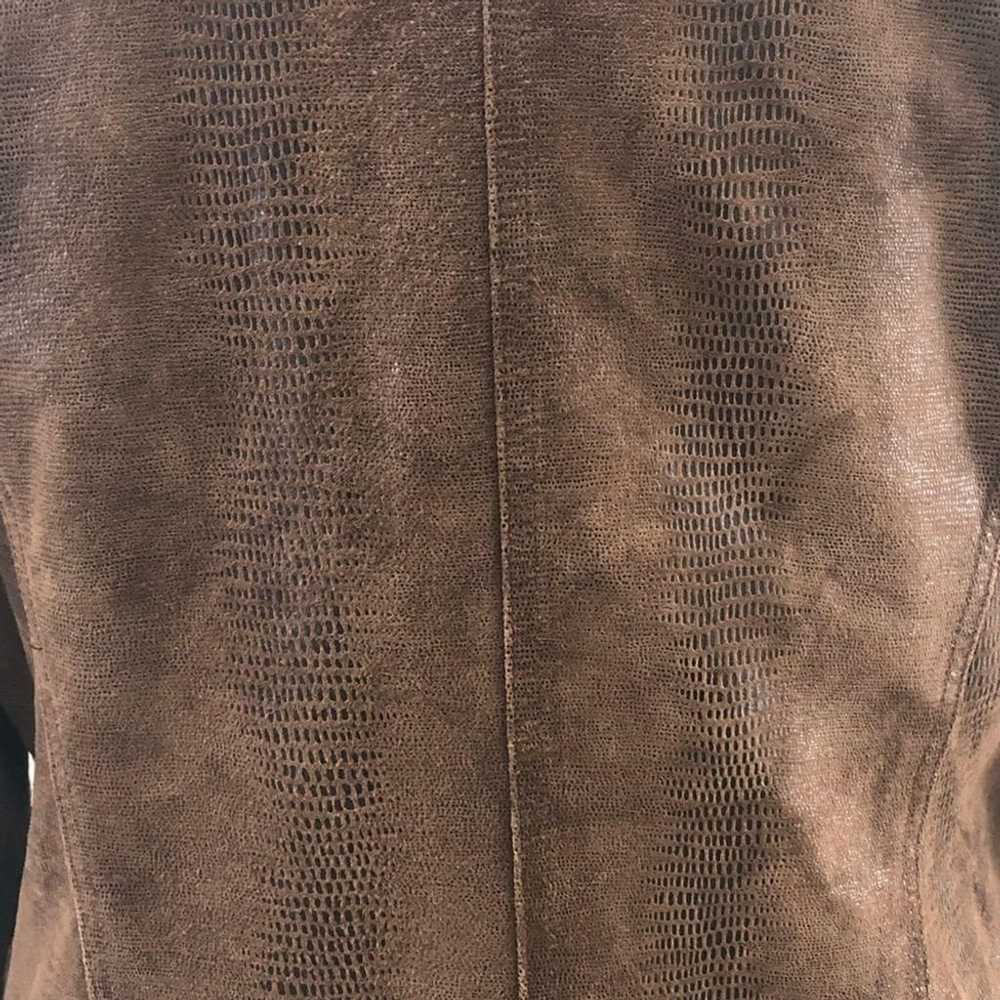 Vintage genuine leather brown snake skin textured… - image 9