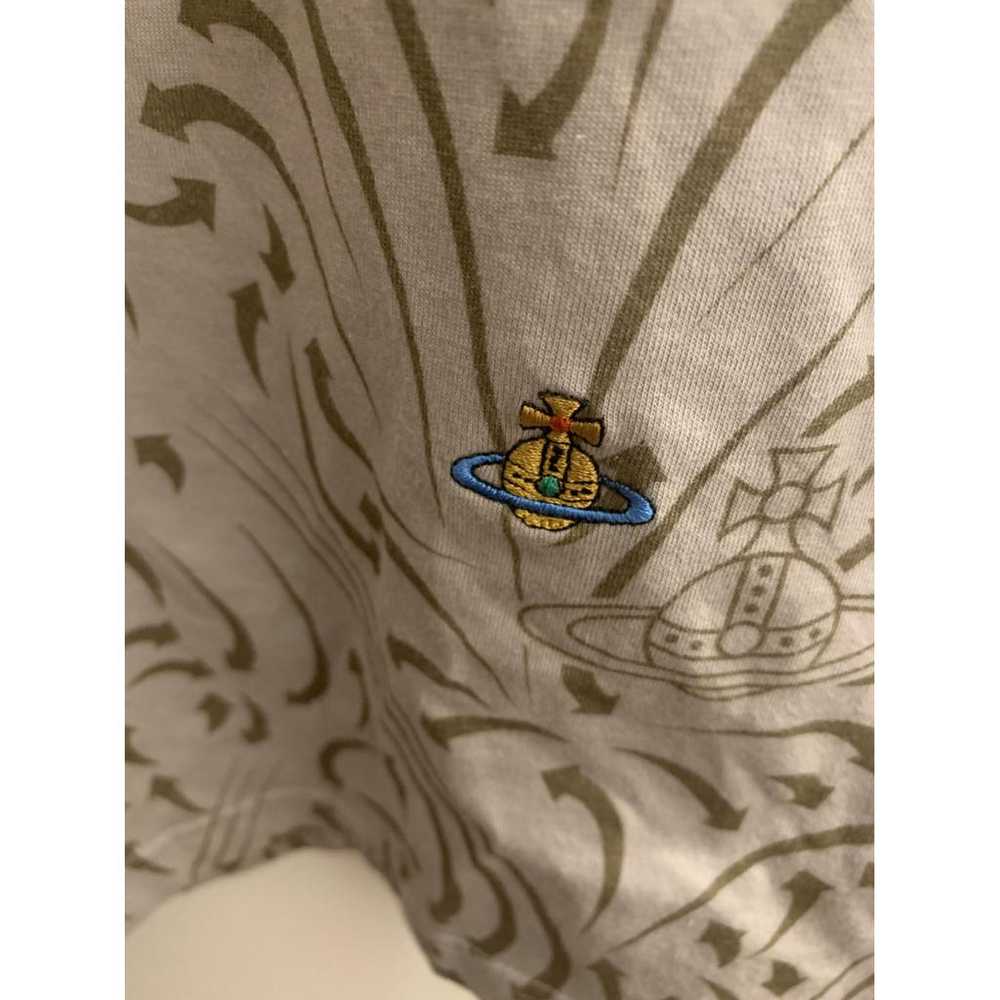 Vivienne Westwood｜ (CROPPED FOOTBALL T-SHIRT (1G01000A Vivienne Westwood Cropped Football T-shirt | White | FARFETCH