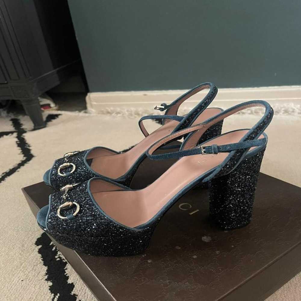 Gucci Glitter heels - image 4