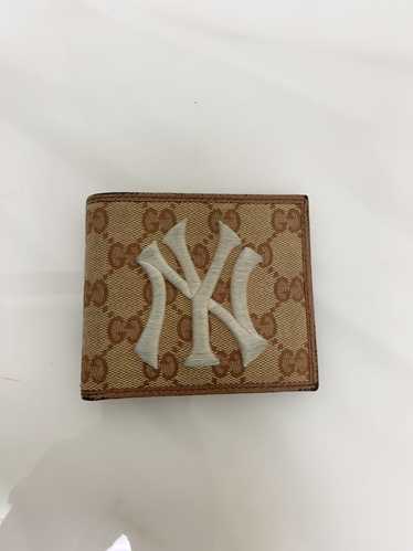 Gucci Gucci New York Yankees Patch Wallet - image 1