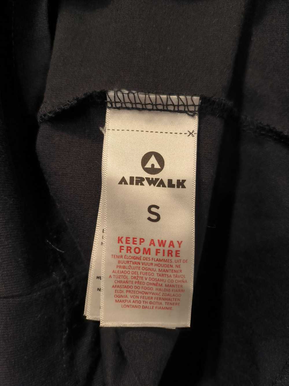 Airwalk × Vintage Vintage Airwalk Logo Long Sleev… - image 5