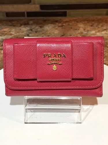 PRADA SAFFIANO キーケースPEONIA PRADA SAFFIANO キーケースPEONIA 0a93e20033359125c04f062f42c5fe