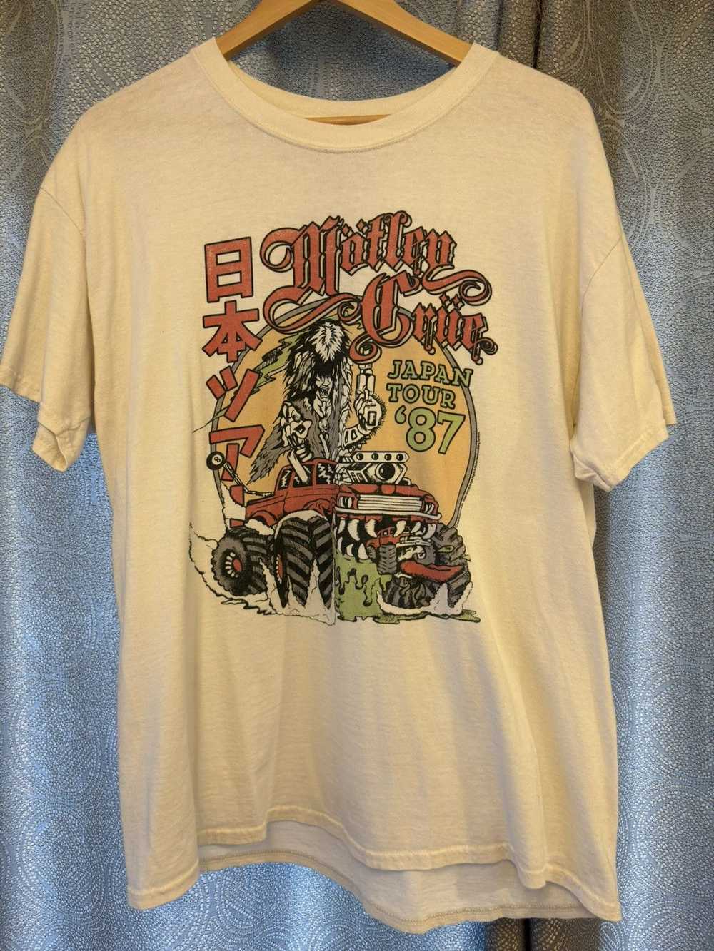 Nordstrom Motley Crue Japan Tour ‘87 T-Shirt (Tee) - image 1