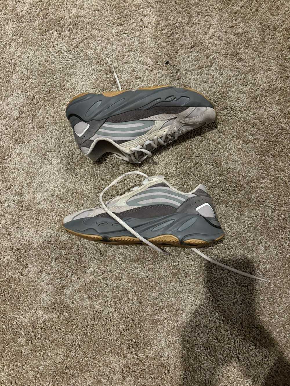 Adidas Adidas Yeezy Boost 700v2 - image 1