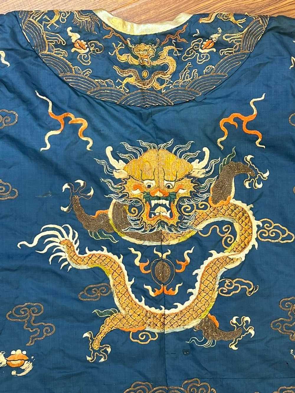 The golden dragon robe of the Qing Dynasty - image 10