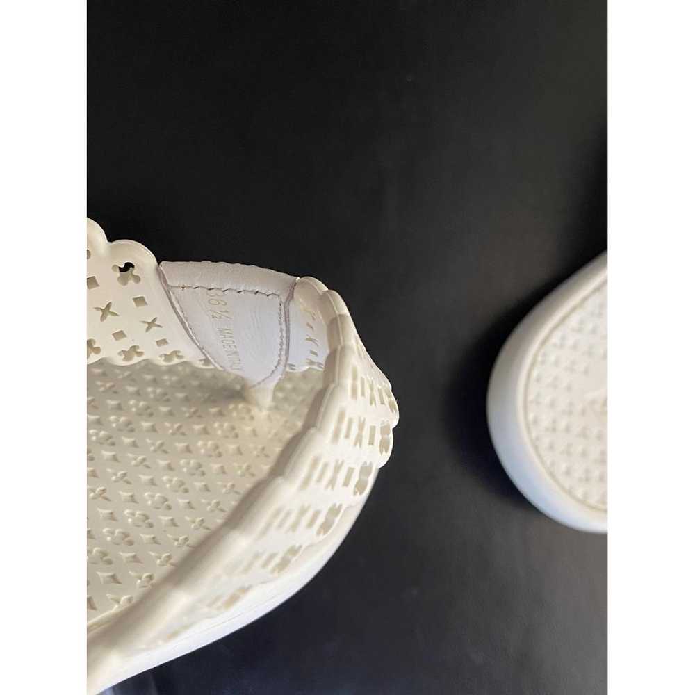 Louis Vuitton Flip flops - image 3