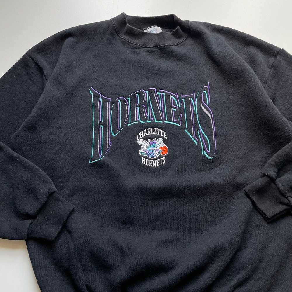 NBA × Rare × Vintage Vintage 90s Charlotte Hornet… - image 2