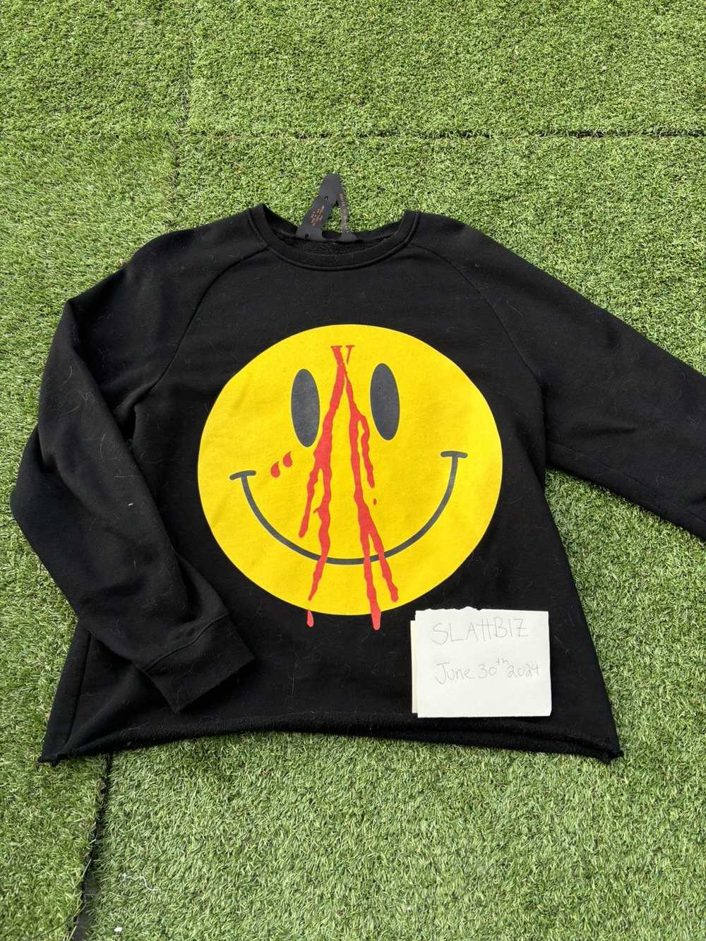 Vlone VLONE SMILEY CREWNECK - image 1