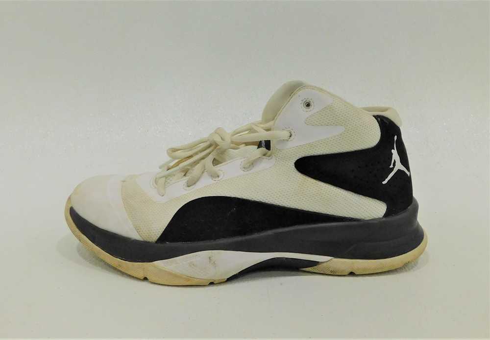 Jordan Court Vision Men's Shoes Size 8 - image 2