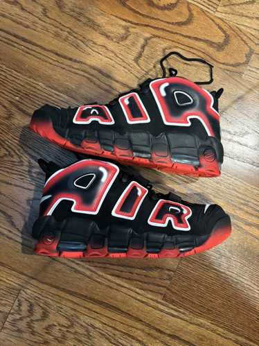 Nike air more uptempo