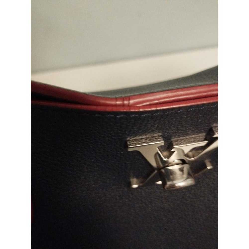 Louis Vuitton Lockmeto leather handbag - image 7