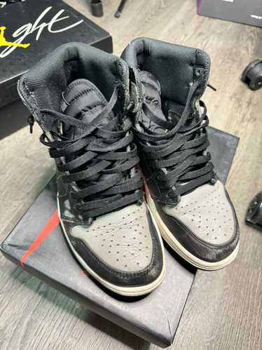 Jordan Brand × Nike Jordan 1 Shadows OG Size 9