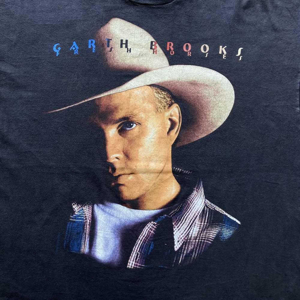 Country Road × Rock T Shirt × Vintage 90's Garth … - image 2