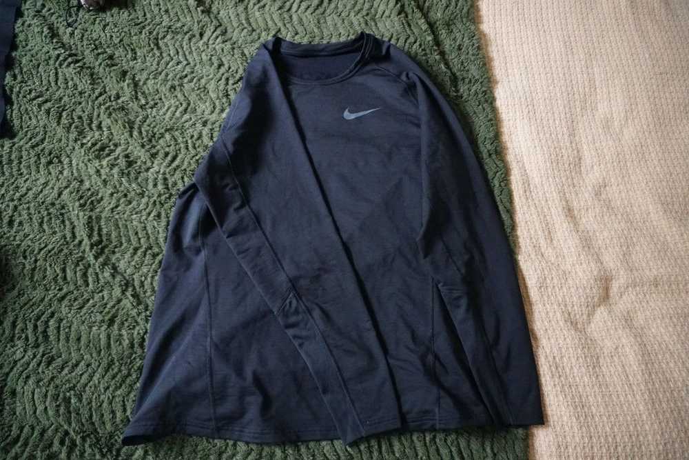 Nike Nike Long Sleeve Thermal Shirt - image 1