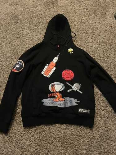 Japanese Brand × Peanuts Peanuts x nasa space hood