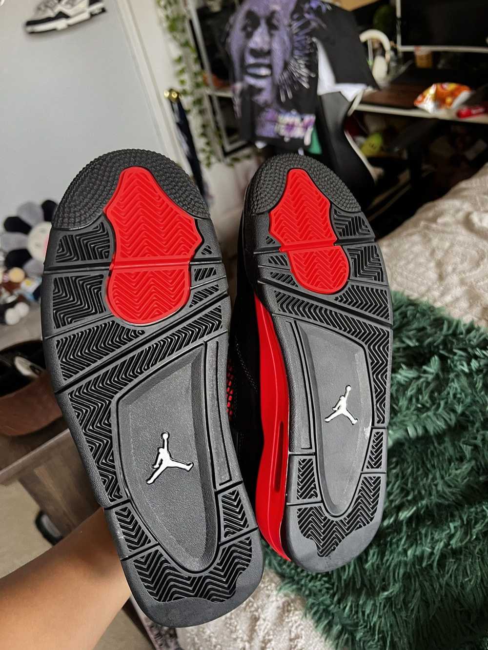 Jordan Brand × Nike Air Jordan 4 Retro “Red Thund… - image 3