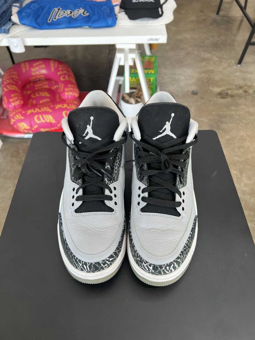 Jordan Brand Air Jordan 3 Wolf Grey Sz. 11 (2014) - image 2