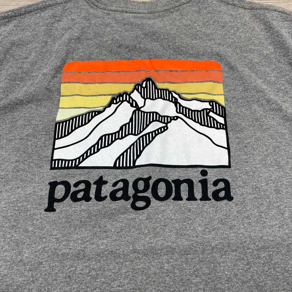 Patagonia Patagonia Line Logo Ridge Pocket Respon… - image 3