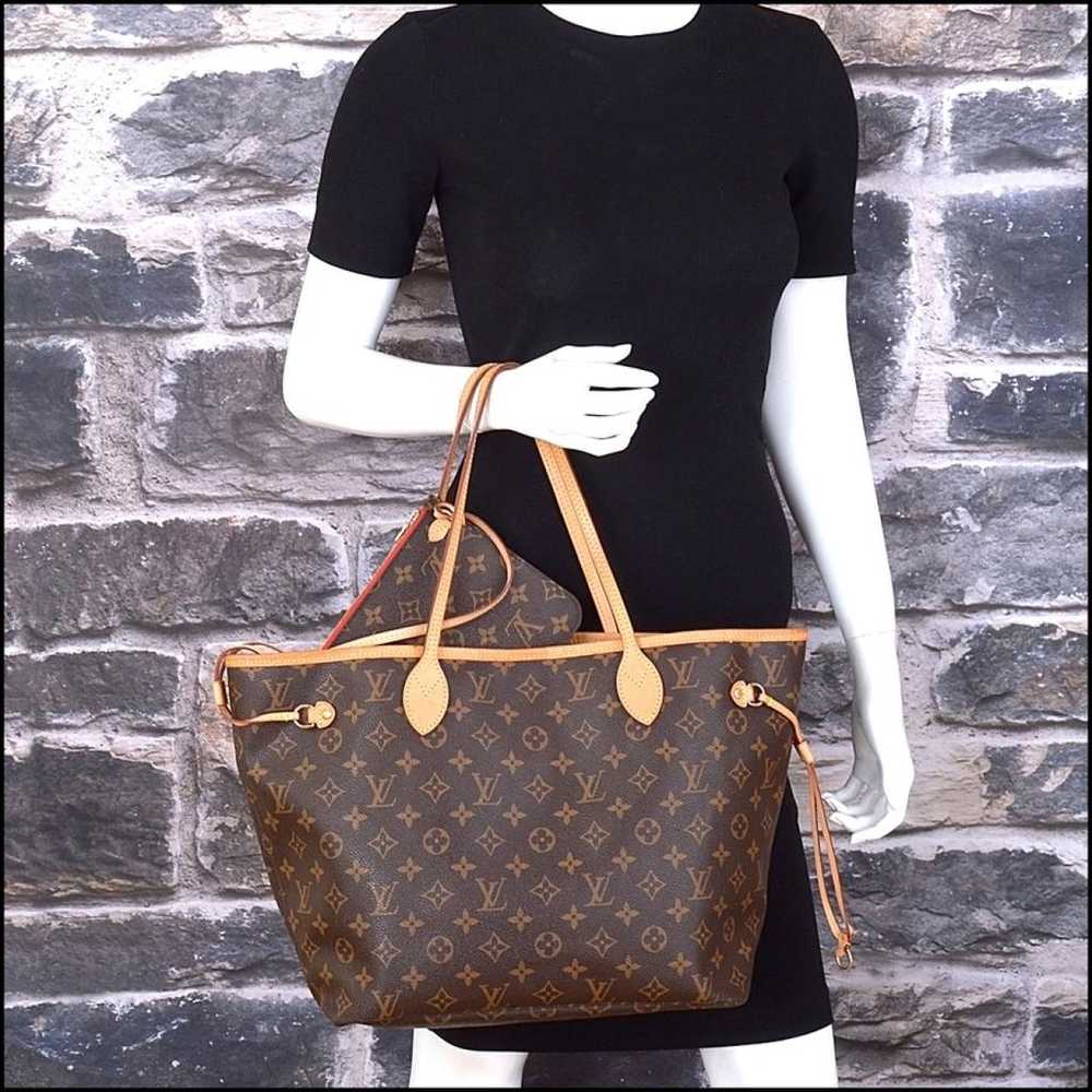 Louis Vuitton Neverfull cloth tote - image 7