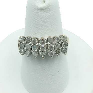 10K .75ctw Diamond Fashion Ring