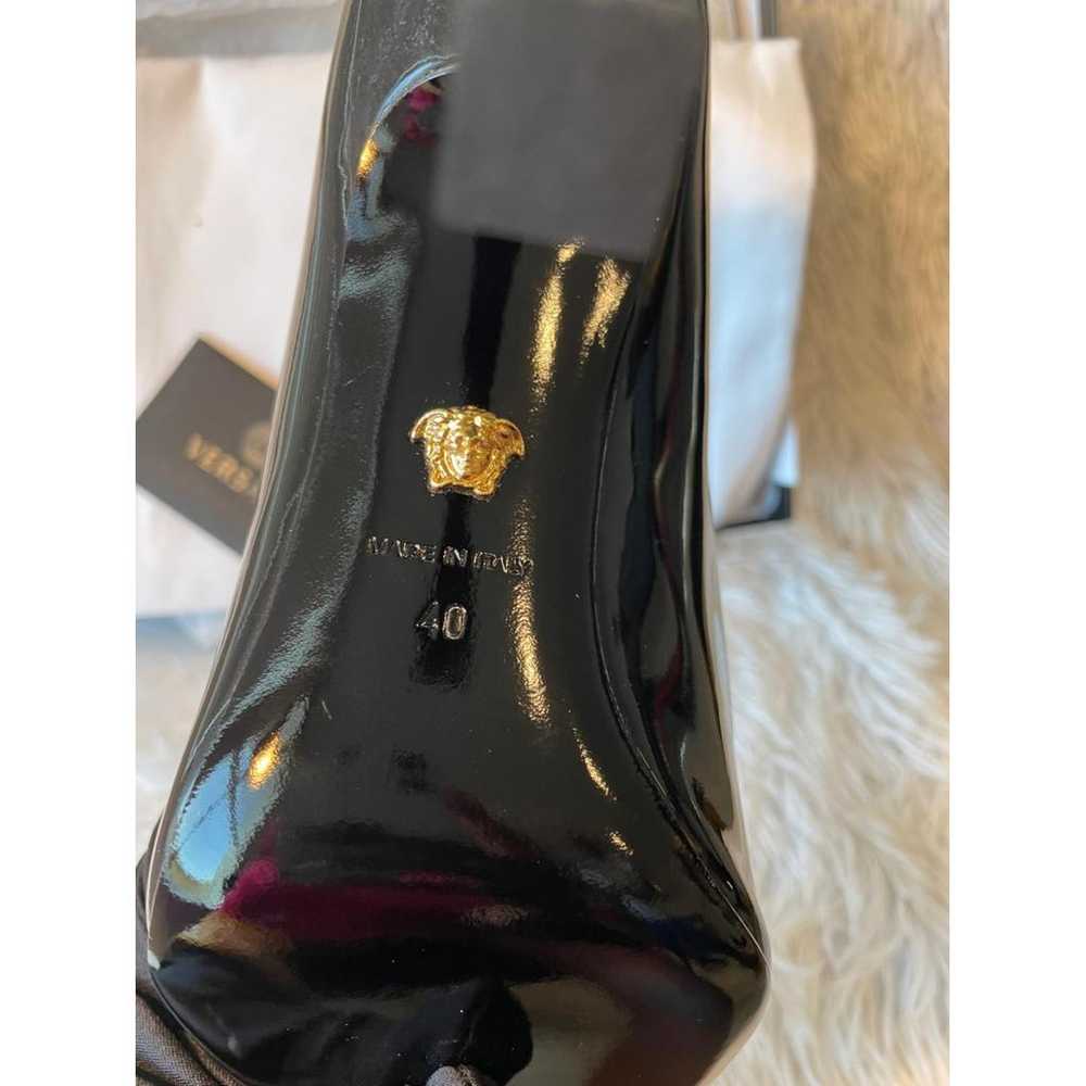 Versace Patent leather heels - image 8