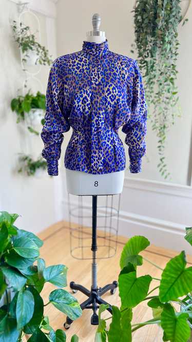 1980s Blue Leopard Print Blouse | medium/large