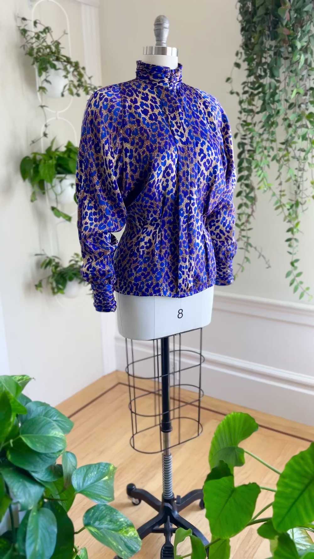 1980s Blue Leopard Print Blouse | medium/large - image 3