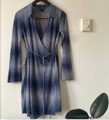 bebe wrap dress (M) | Used, Secondhand, Resell