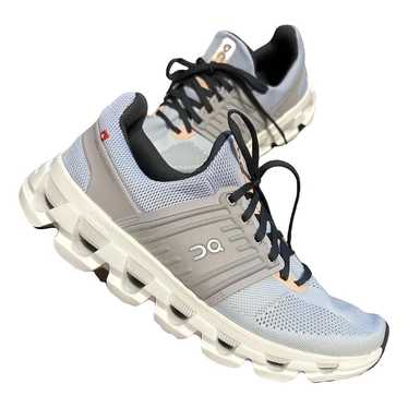 On Running Trainers - image 1