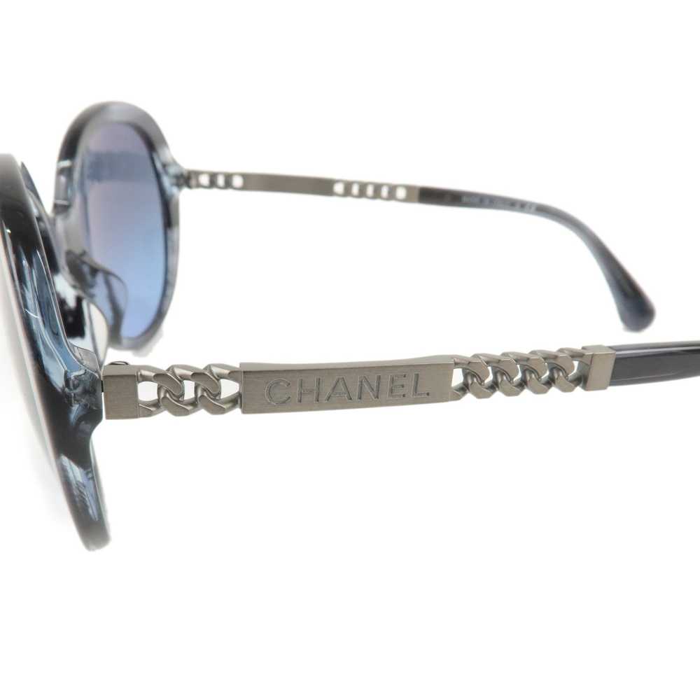 CHANEL Plastic Metal Chain Motif Sunglasses 56□20… - image 4