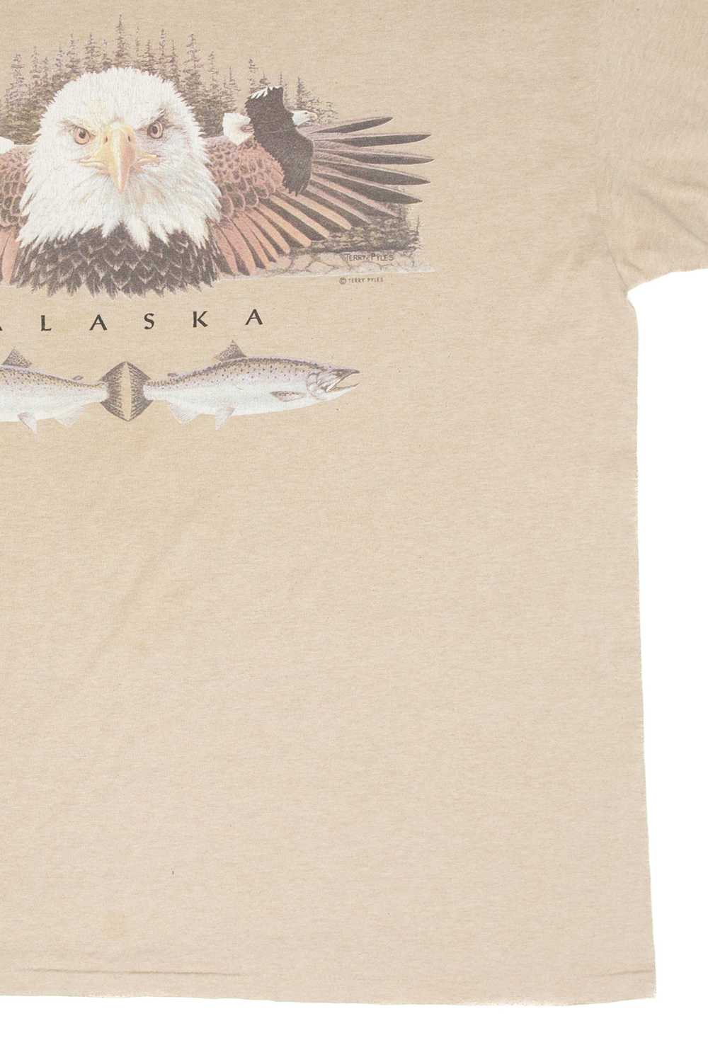 Vintage Alaska Wildlife Graphic T-Shirt - image 4