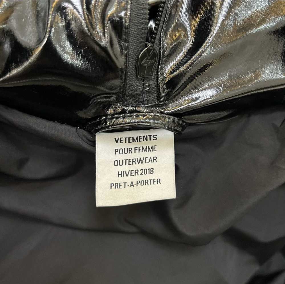 Vetements *RARE* Vetements AW17 Miss Webcam Puffer - image 8