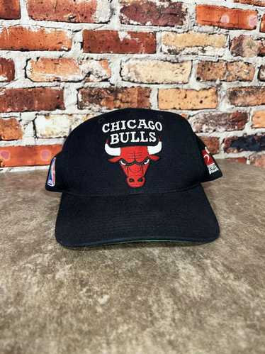 Vintage Sports Specialties Pro purchases Script Chicago Bulls Hat 7 3/8