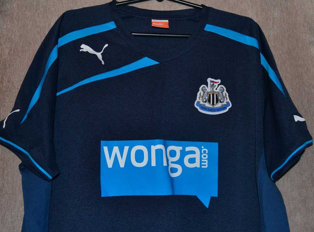 BLOKE × Puma × Soccer Jersey Newcastle FC 2013 20… - image 2