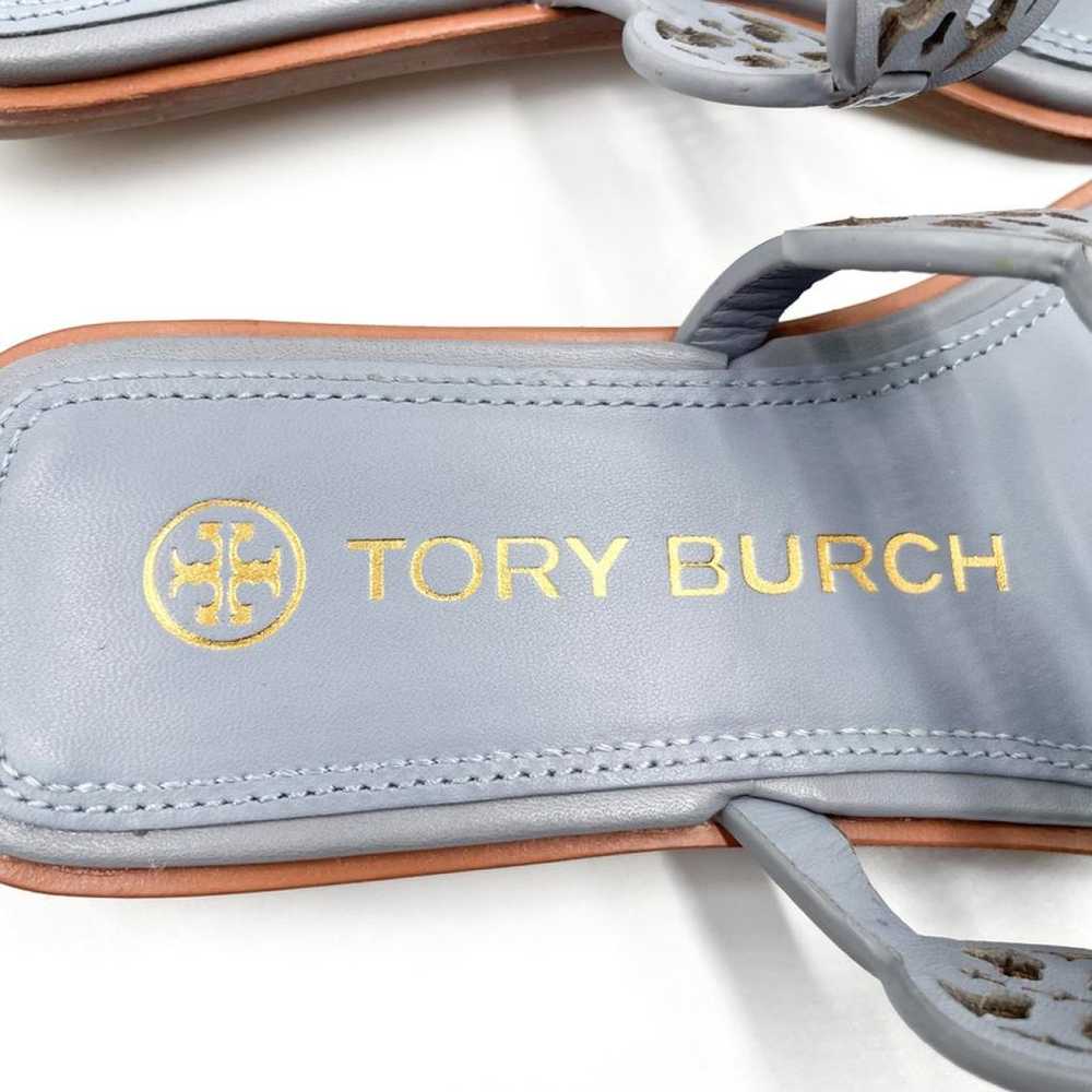 Tory Burch Leather sandal - image 4