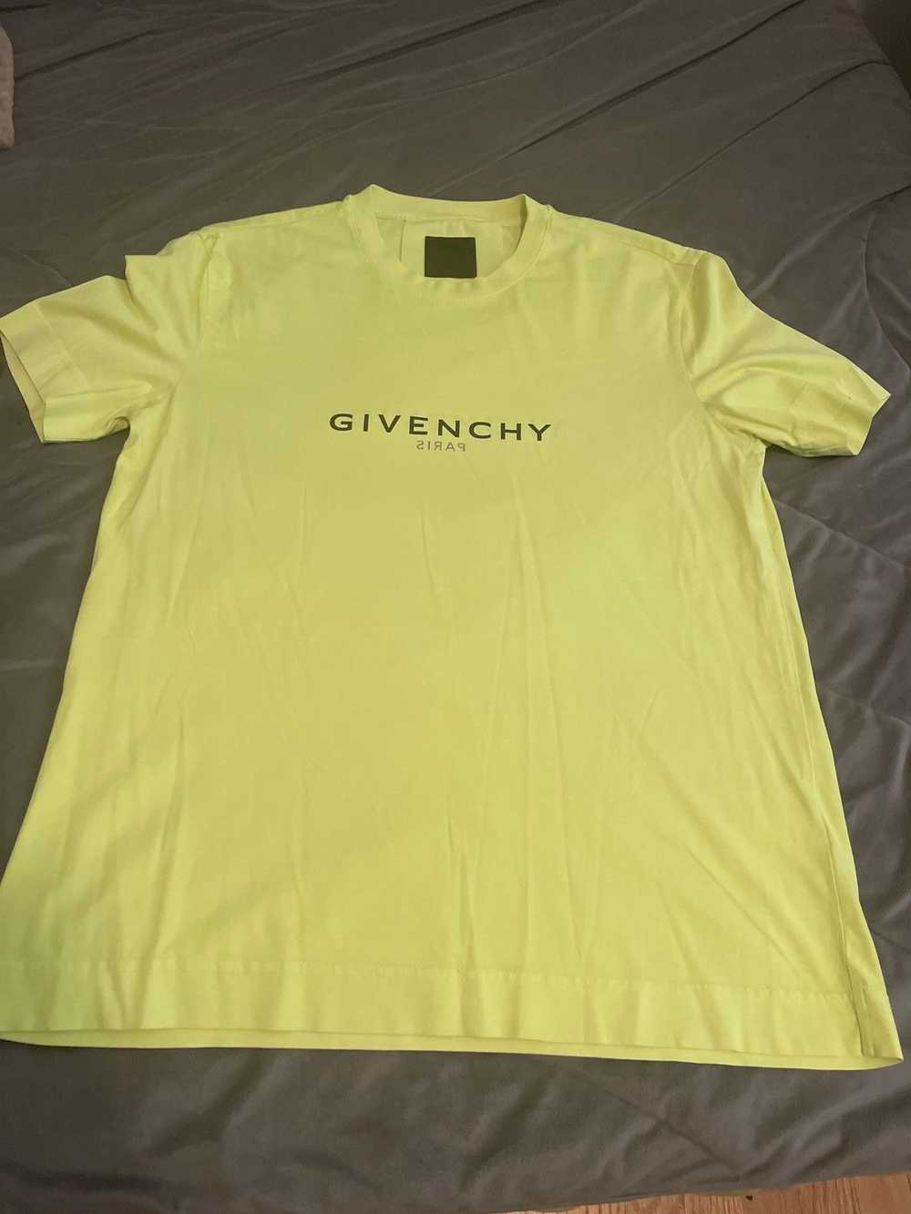 Givenchy Givenchy men's yellow slim fit reverse T… - image 2