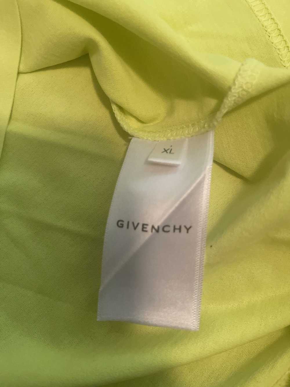 Givenchy Givenchy men's yellow slim fit reverse T… - image 5