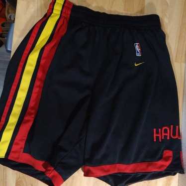 NBA × Ncaa × Nike Vintage Nike Atlanta Hawks Rewi… - image 1