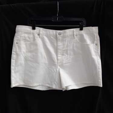 LOFT White Denim Jean Shorts Women's Size 16 - image 1
