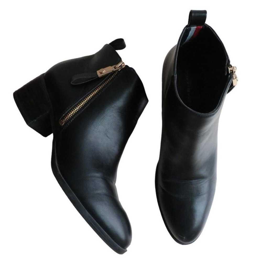 Tommy Hilfiger Vegan leather boots - image 4
